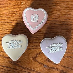 Set of 3 Wedgwood Jasperware heart trinket boxes